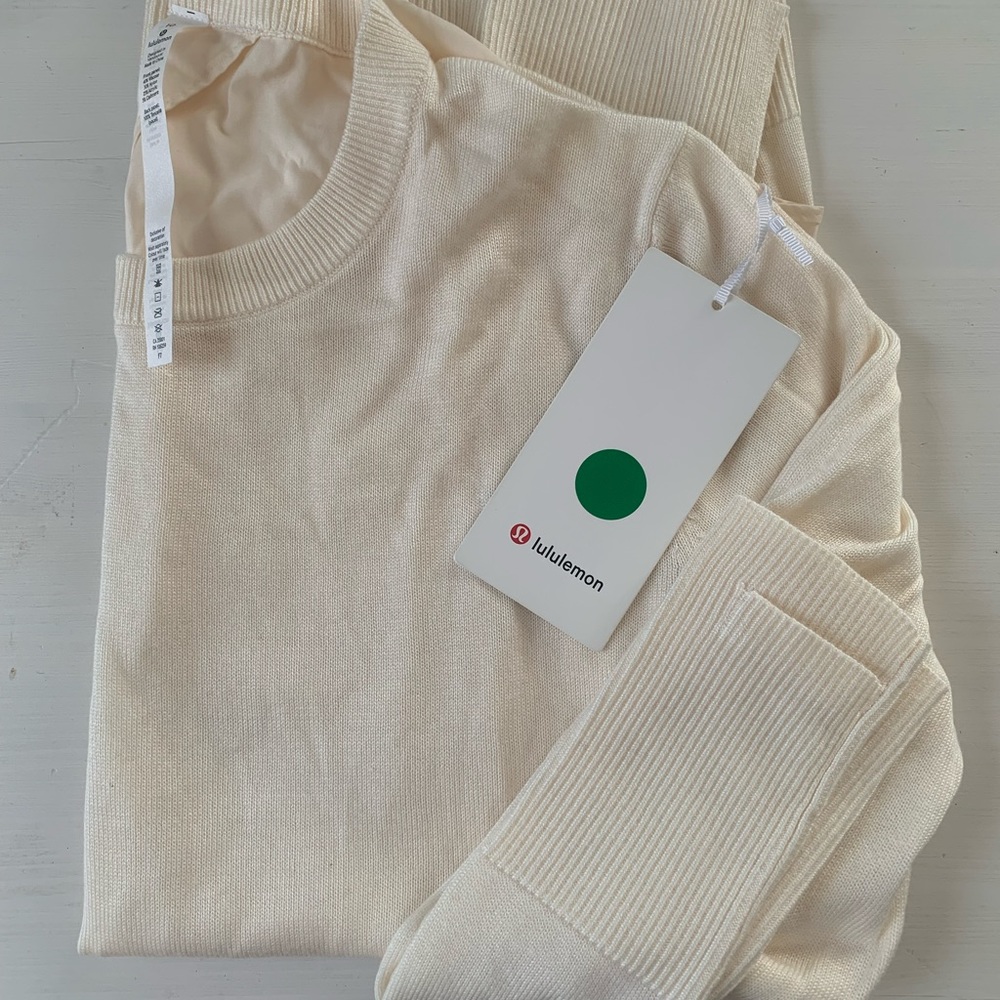 NWT Lululemon Still At Ease Pullover Sweater open back Size 10 Ivory Angel Wing